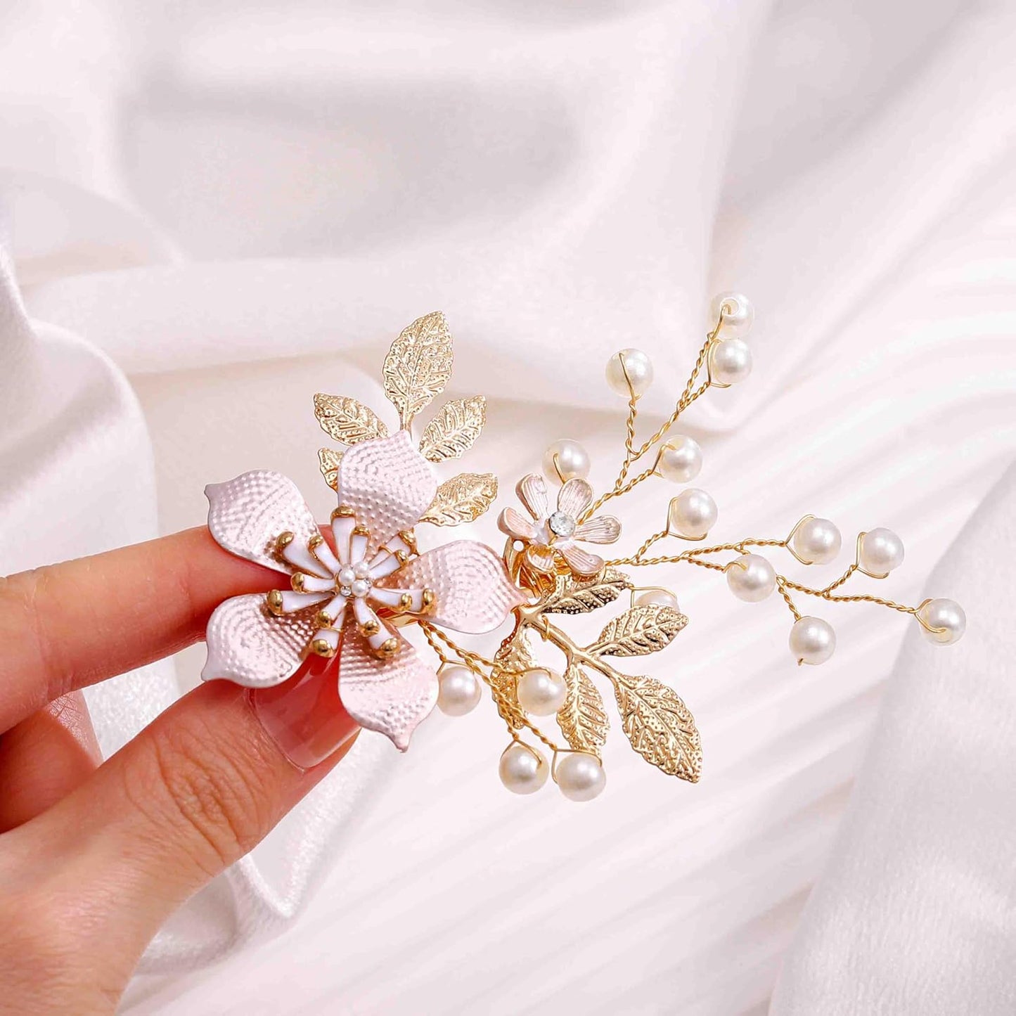 Bridal Flower Hair Clip Pearl Wedding Hair Piece Gold Bride Leaf Barrettes Bridal Hair Accessories for Women and Brides