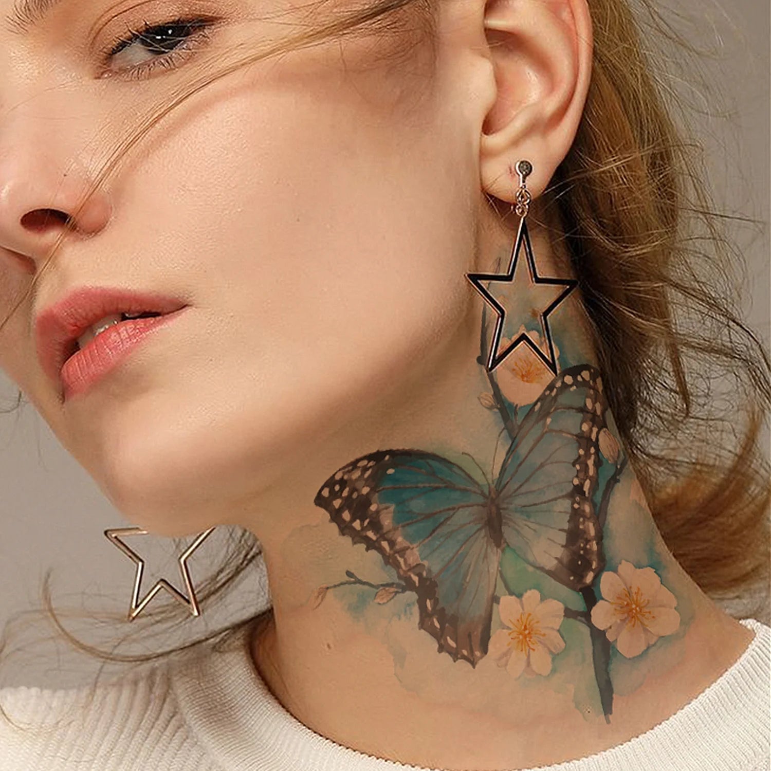 Peacock Bloom Tattoo Set – 15 Sheets of Waterproof Floral Temporary Tattoos for Women & Girls